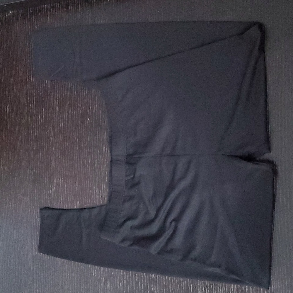 💥5/$30 NWOT Child Leggings